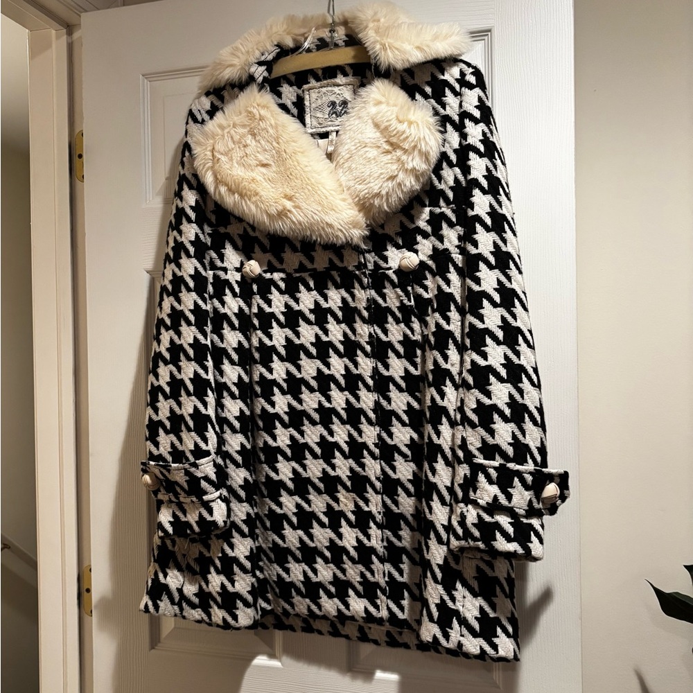 Empire Houndstooth Coat.